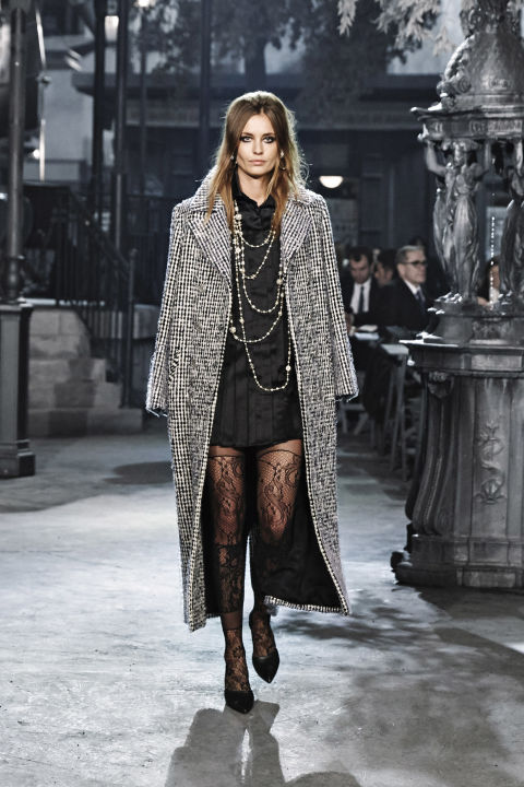 Paris in Rome, Chanel's Pre-Fall 2016 Collection